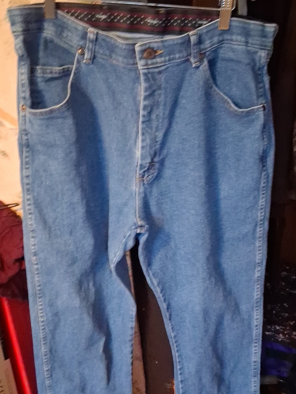Wrangler Men's Light Blue Relaxed Fit Jeans